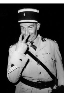 Photo Affiche de Cinéma - Louis de Funes en uniforme de gendarme - format 30x40cm